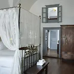 1864 The Sea Captain's House Villa Oia