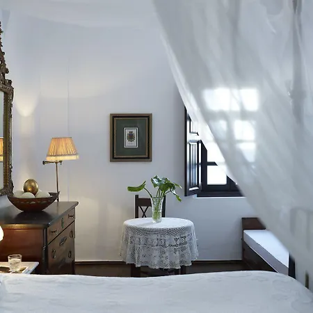 Villa 1864 The Sea Captain's House Oia