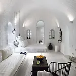 Villa 1864 The Sea Captain's House Oia