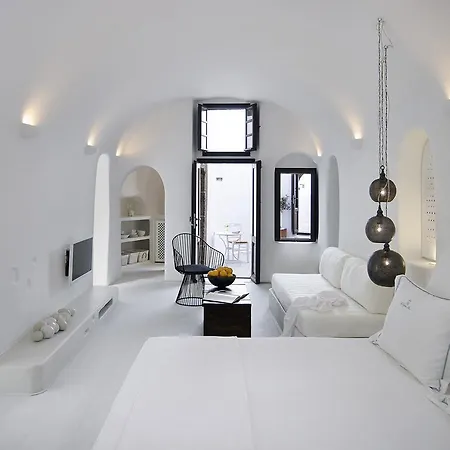 Villa 1864 The Sea Captain's House Oia (Santorini)