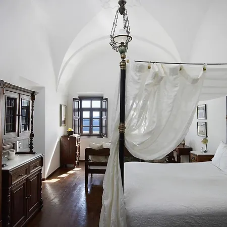 1864 The Sea Captain's House Villa Oia (Santorini)
