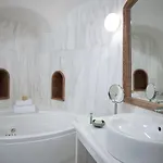 Villa 1864 The Sea Captain's House Oia (Santorini)