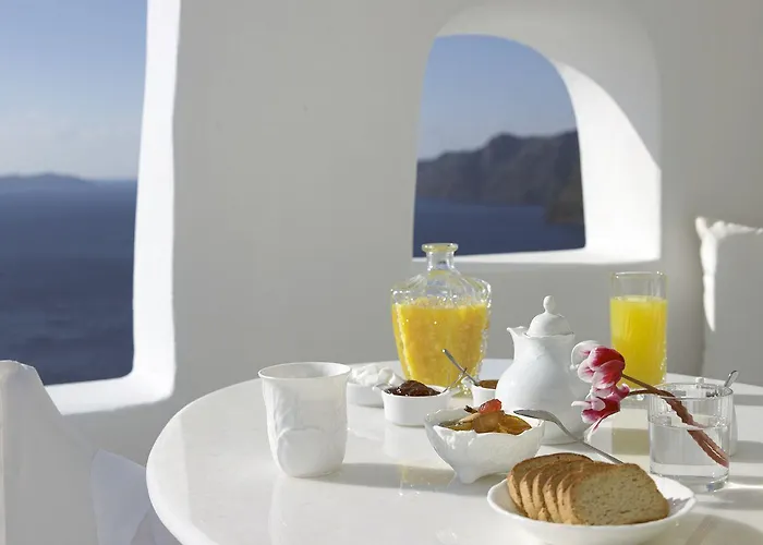 1864 The Sea Captain's House Villa Oia